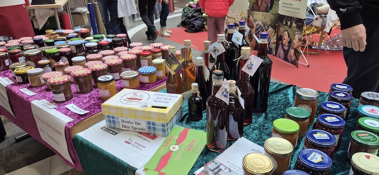  Weihnachts-Päckchen-Packaktion 2025